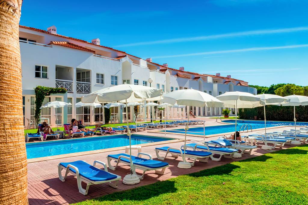 FAO_83167_Ouratlantico_Apartments_0821_08.jpg