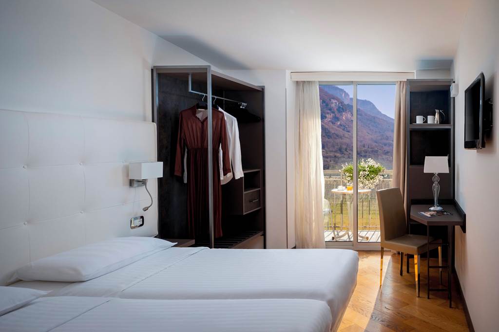 VRN_72892_Hotel_Continental_Nago_0123_01.jpg