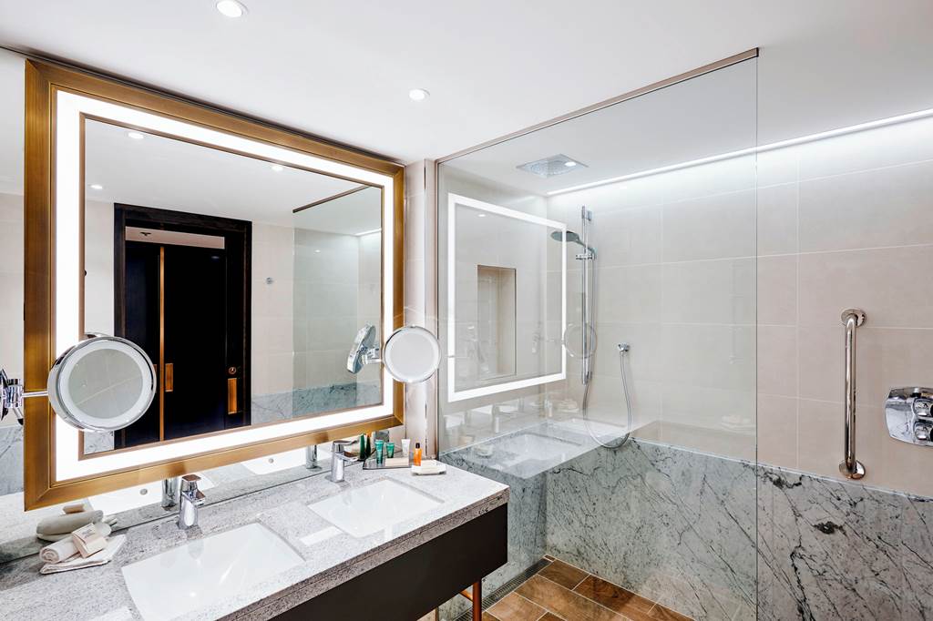 BUD_70843_Hilton_Budapest_0321_02.jpg