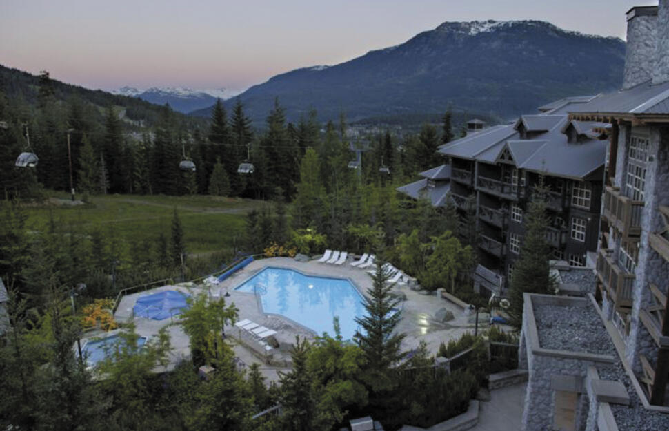 Blackcomb-Springs-Suites-by-Clique-12.jpg