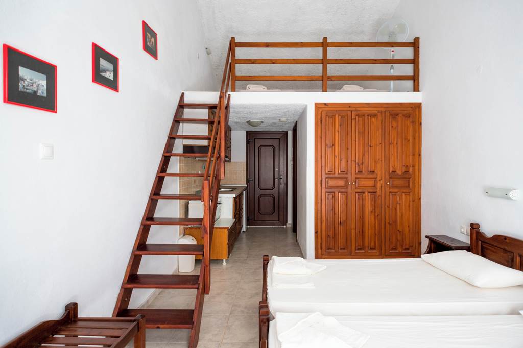 JSI_84365_Villa_Amalia_Apartments_1022_08.jpg