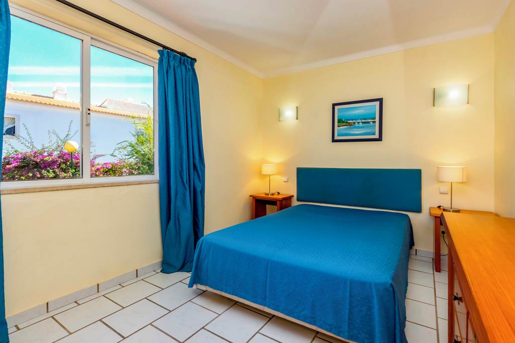 FAO_83167_Ouratlantico_Apartments_0821_01.jpg