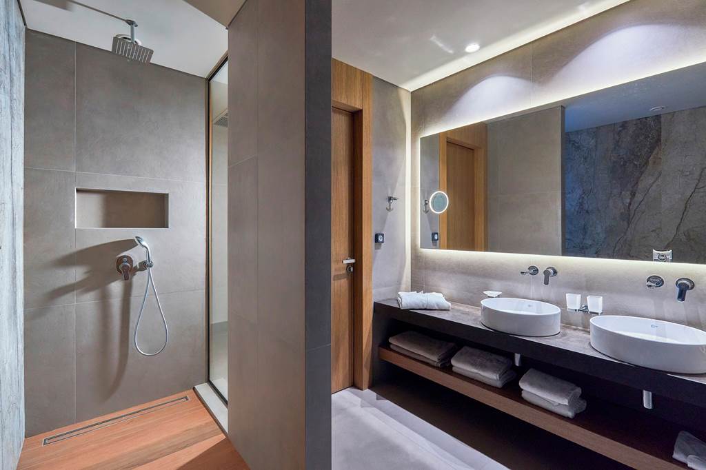 HER_83488_Castello_Infinity_Suites_1223_08.jpg