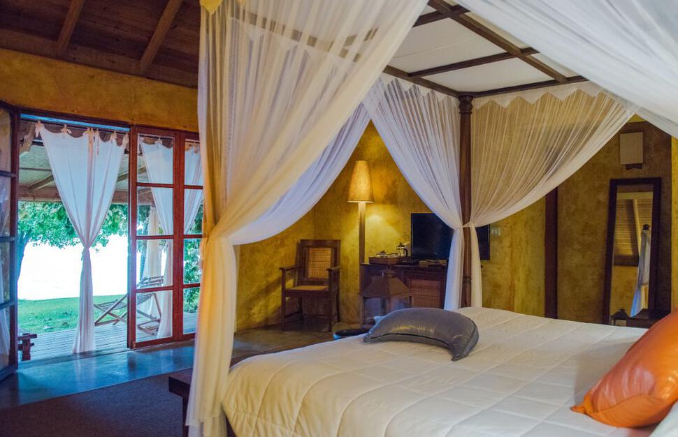 Laluna-Boutique-Hotel-Villas-1.jpg