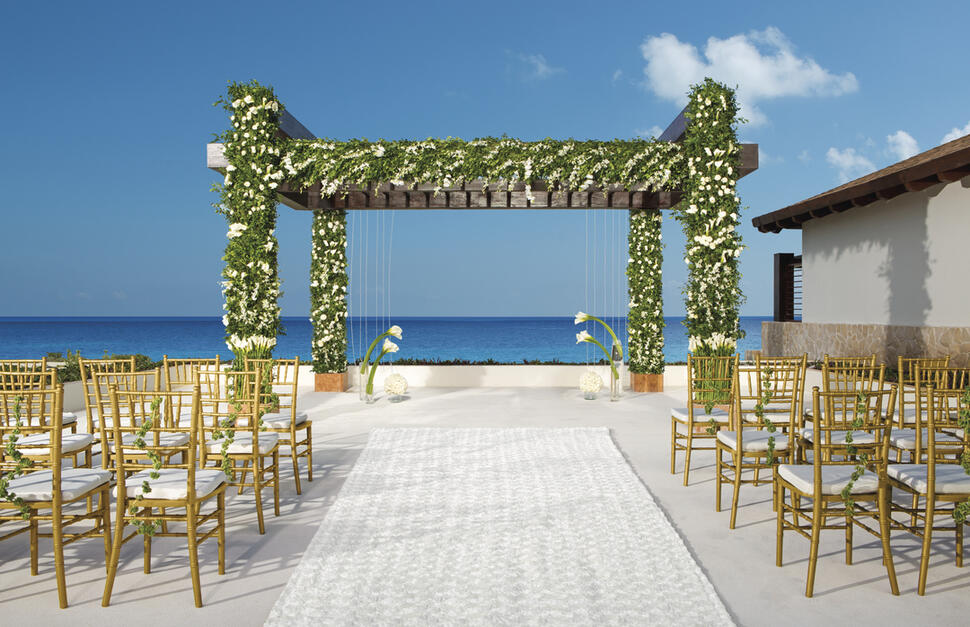 Secrets-Playa-Mujeres-Golf-Spa-Resort-17.jpg