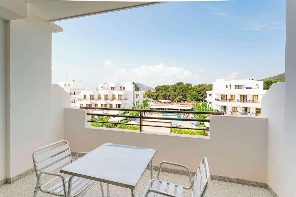 IBZ_71604_Casa_Luis_Apartments_0819_64.jpg