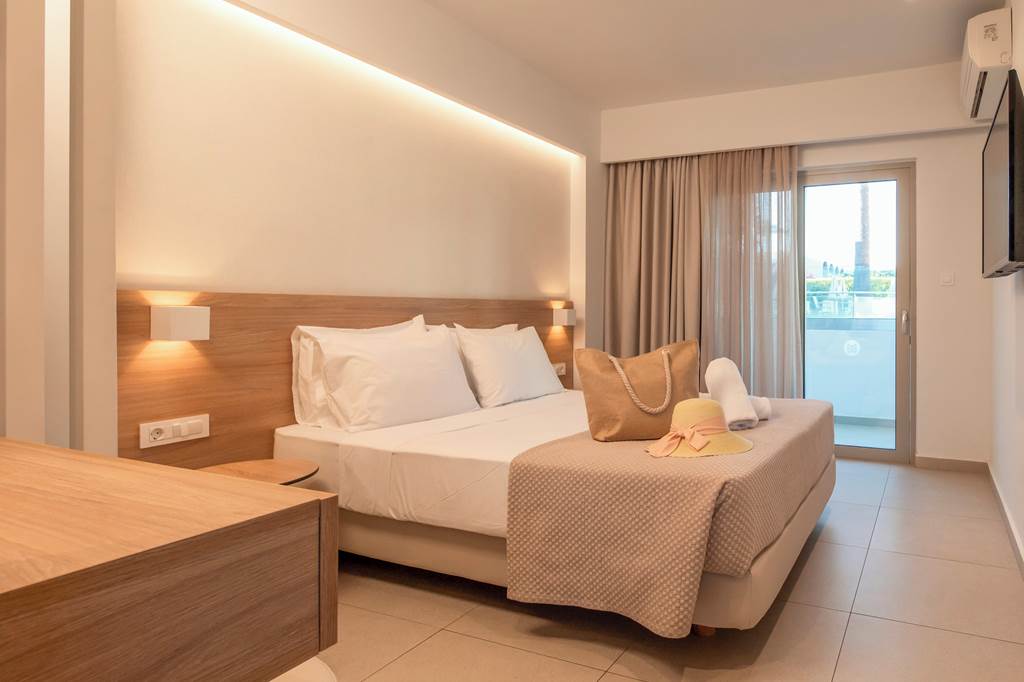 KGS_83254_Mythos_Suites_Hotel_0423_08.jpg