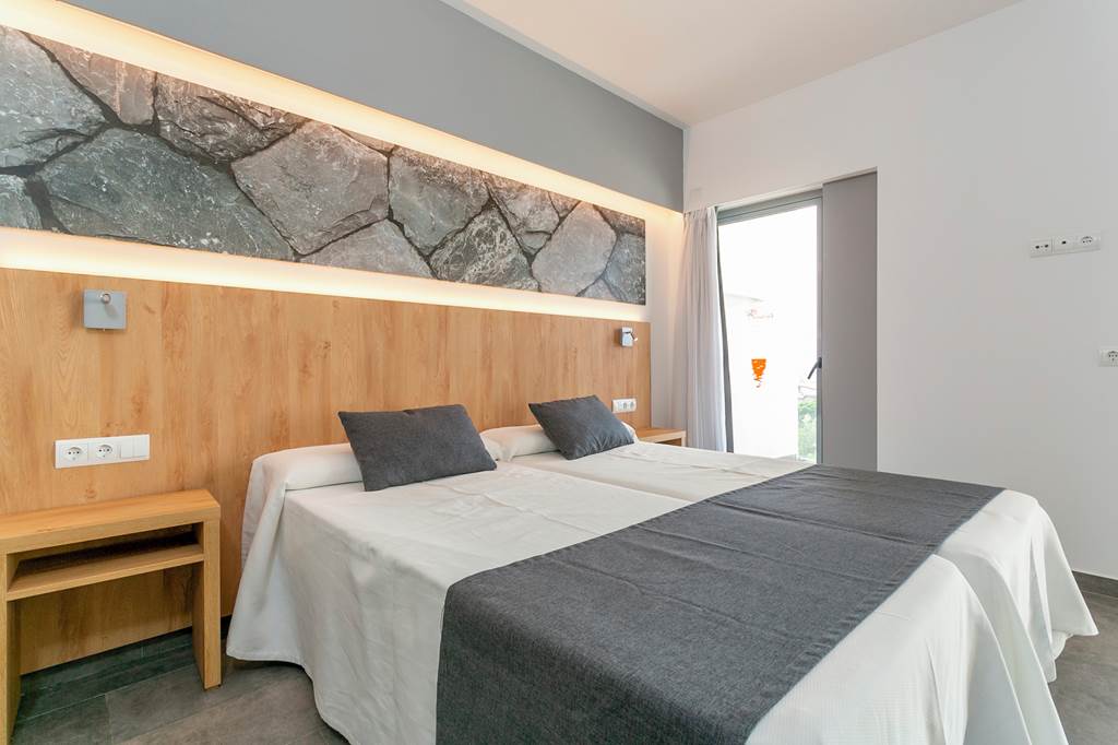 IBZ_71604_Casa_Luis_Apartments_0819_66.jpg