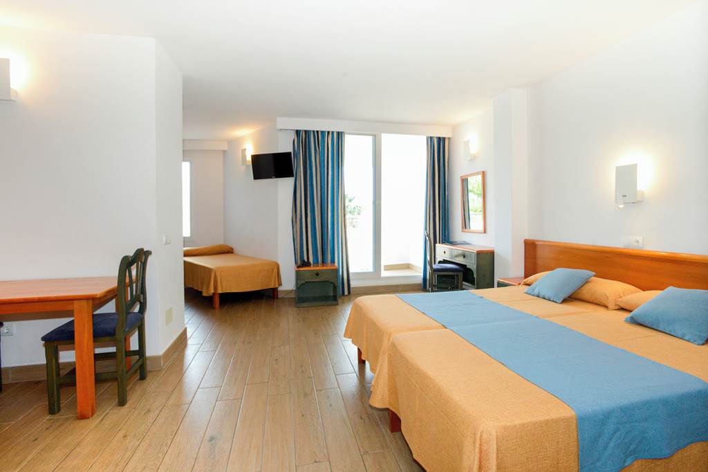 IBZ_74485_Ses_Savines_Apartments_1023_13.jpg