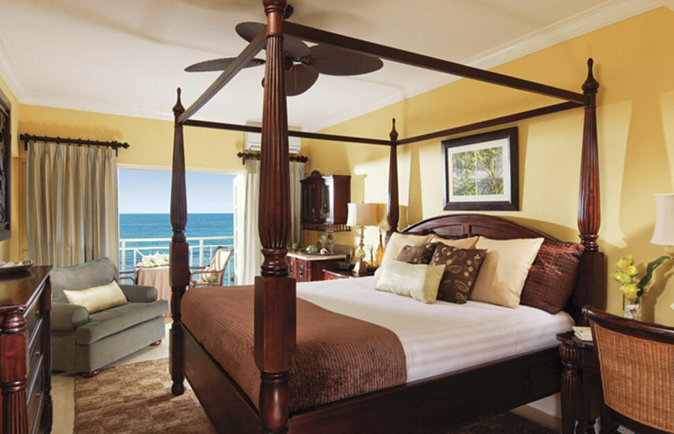 Sandals-Ochi-Beach-Resort-13.jpg