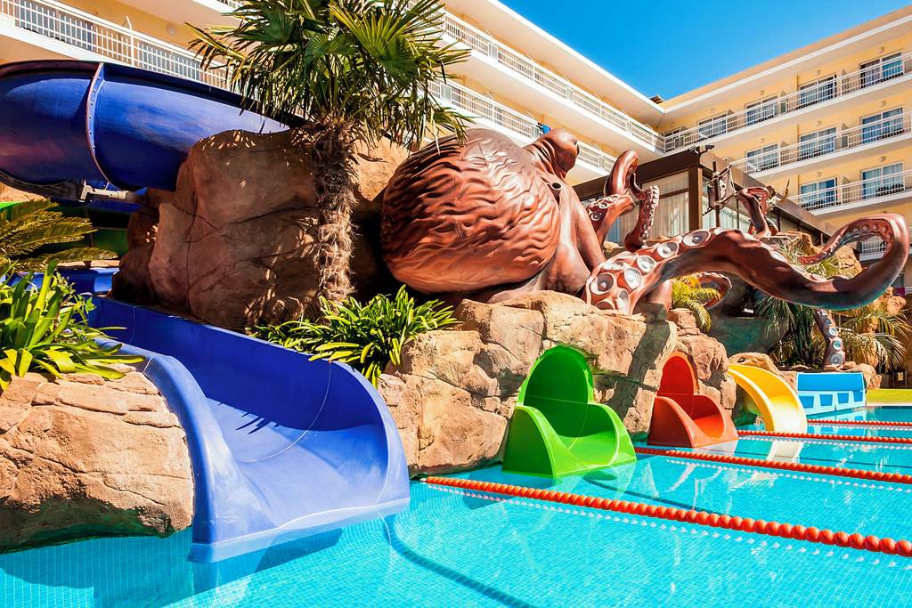 GRO_88702_Evenia_Olympic_Suites_&_Water_World_1124_09.jpg