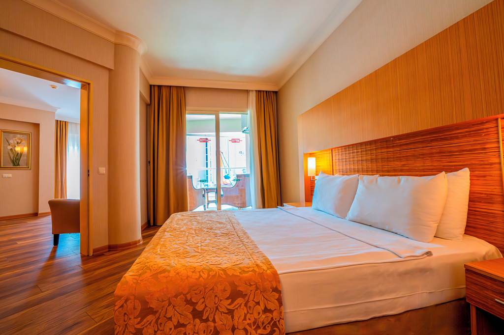 DLM_84488_Grand_Cettia_Hotel_1123_03.jpg
