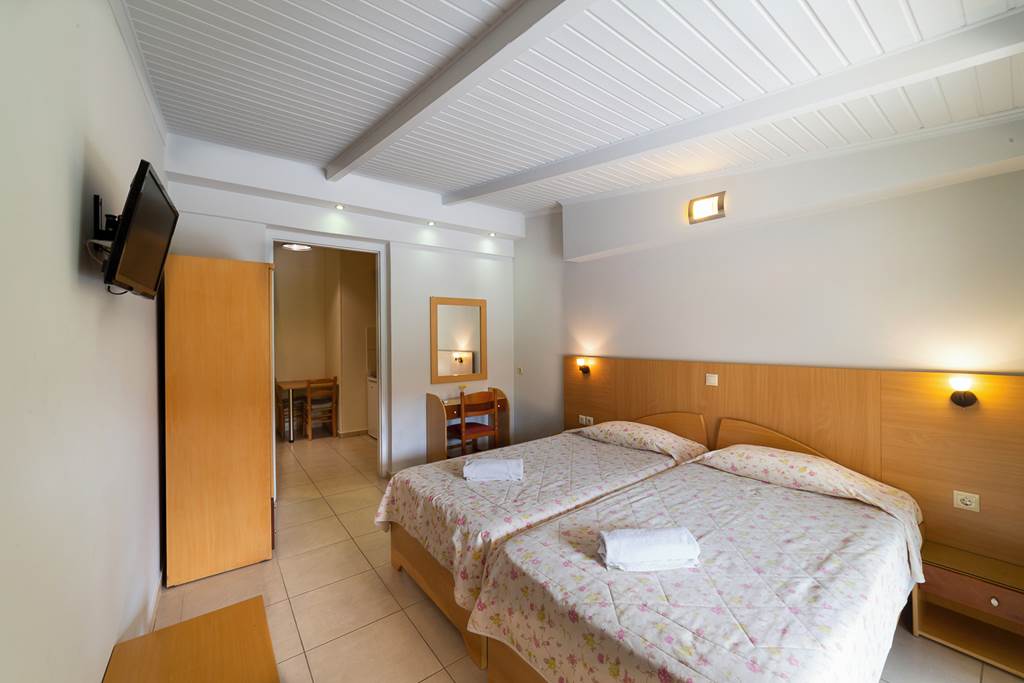 EFL_86169_Apolafsi_Studios_&_Apartments_1023_14.jpg