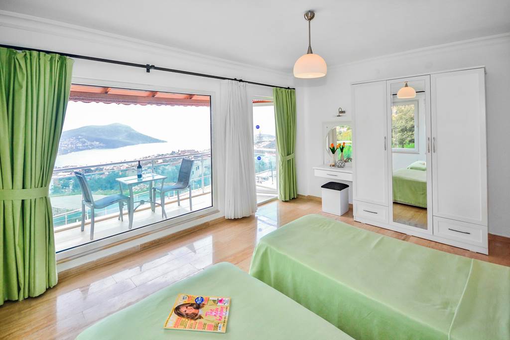 DLM_81578_Villa_Alkin_1219_02.jpg
