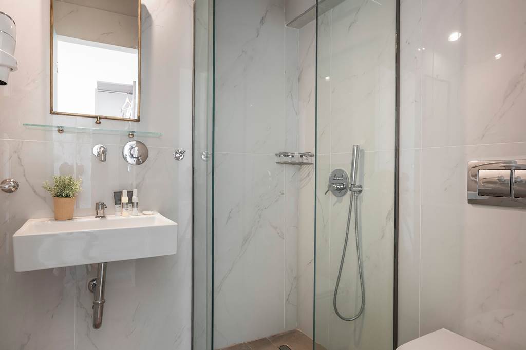 EFL_72254_La_Signora_Hotel_1120_08.jpg