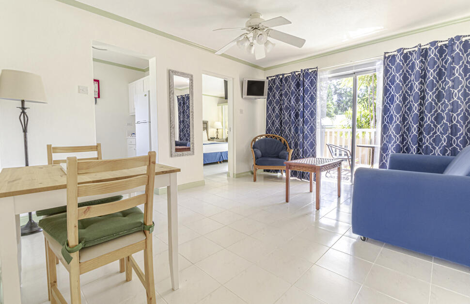 Worthing-Court-Apartment-Hotel-8.jpg