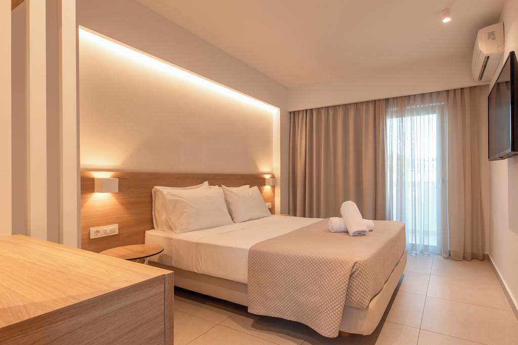 KGS_83254_Mythos_Suites_Hotel_0423_12.jpg