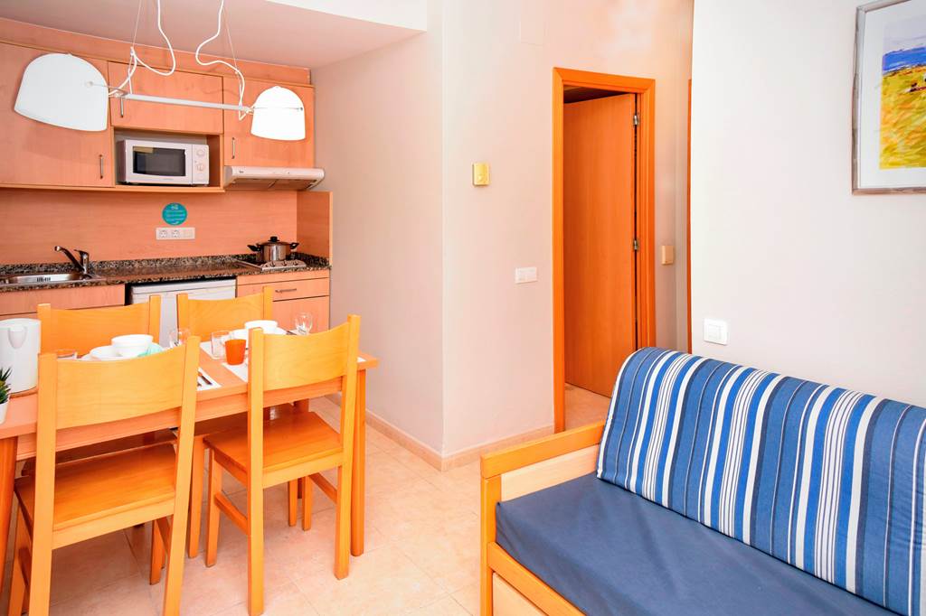 REU_77476_Aparthotel_SunClub_Salou_&_PortAventura_Theme_Park_1022_01.jpg