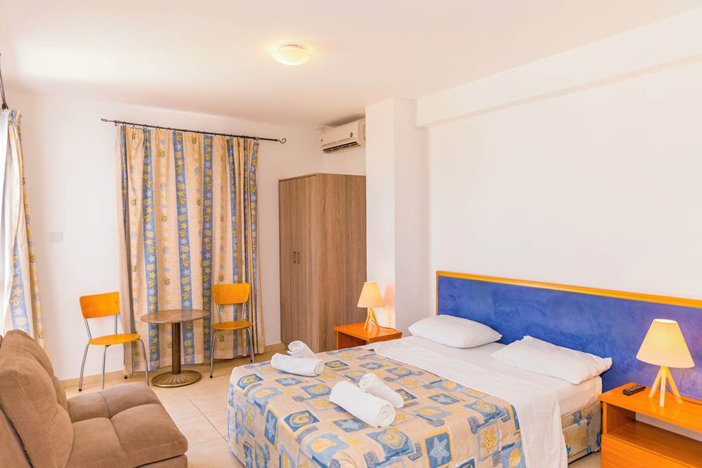 PFO_73740_Alecos_Hotel_Apartments_0724_32.jpg