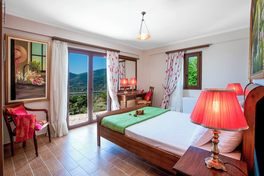PVK_88688_Villa_Amalia_Olive_1224_12.jpg