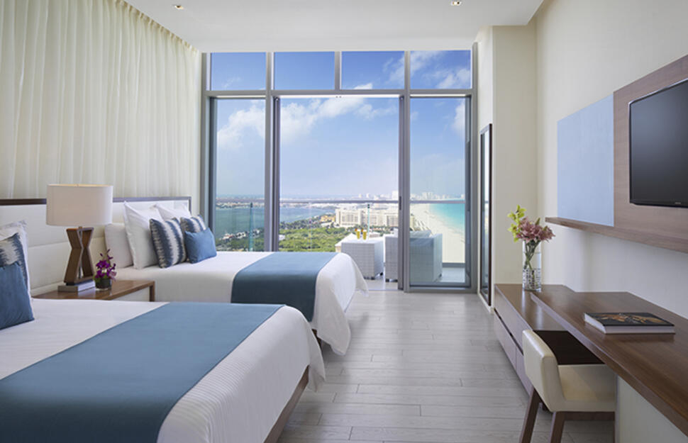 Secrets-the-Vine-Cancun-2.jpg