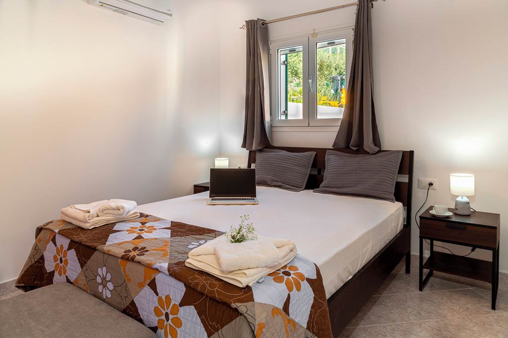 EFL_86517_Villa_Ionian_Dreaming_1123_09.jpg