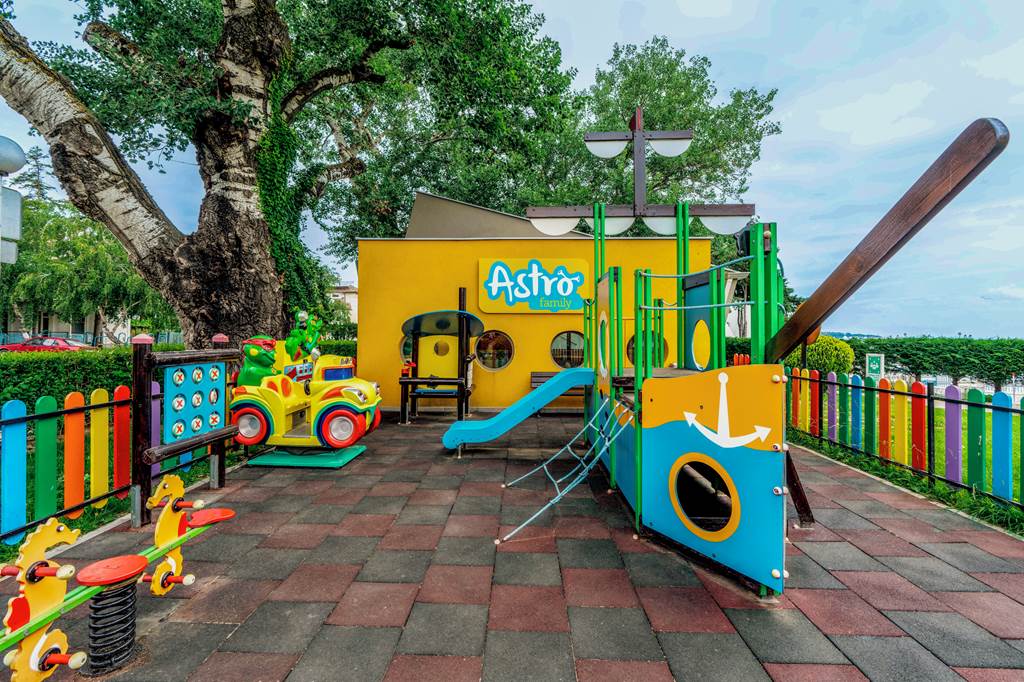 BOJ_84443_Aluasun_Helios_beach_0723_13.jpg