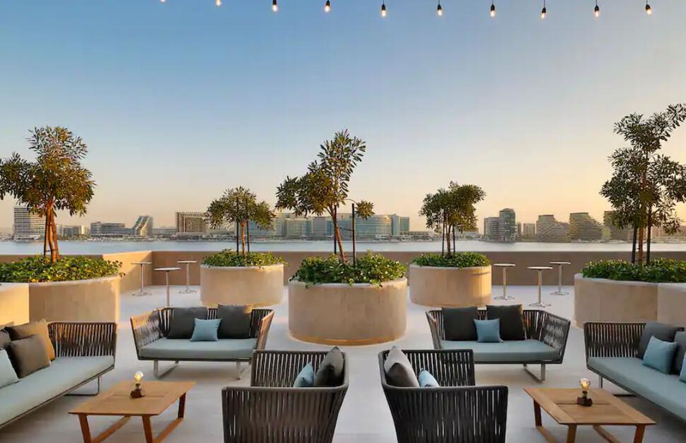 Hilton-Abu-Dhabi-Yas-Island-16.jpg