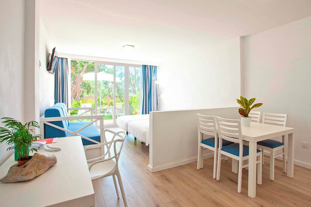 PMI_626_Hotel_Eurocalas_0619_03.jpg