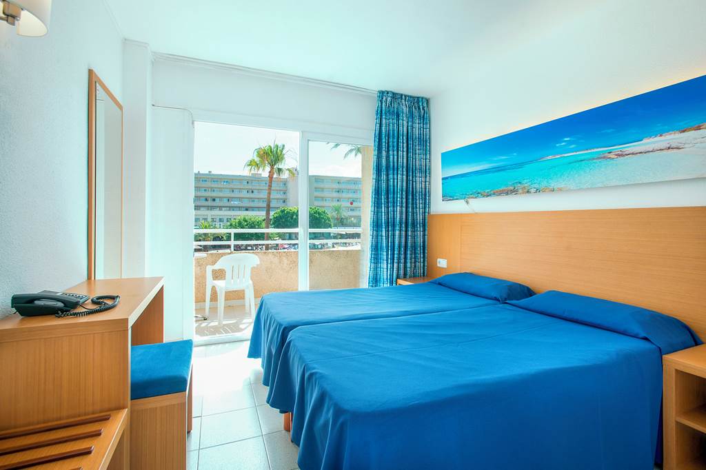 PMI_70660_Club_Cala_Romani_0723_02.jpg