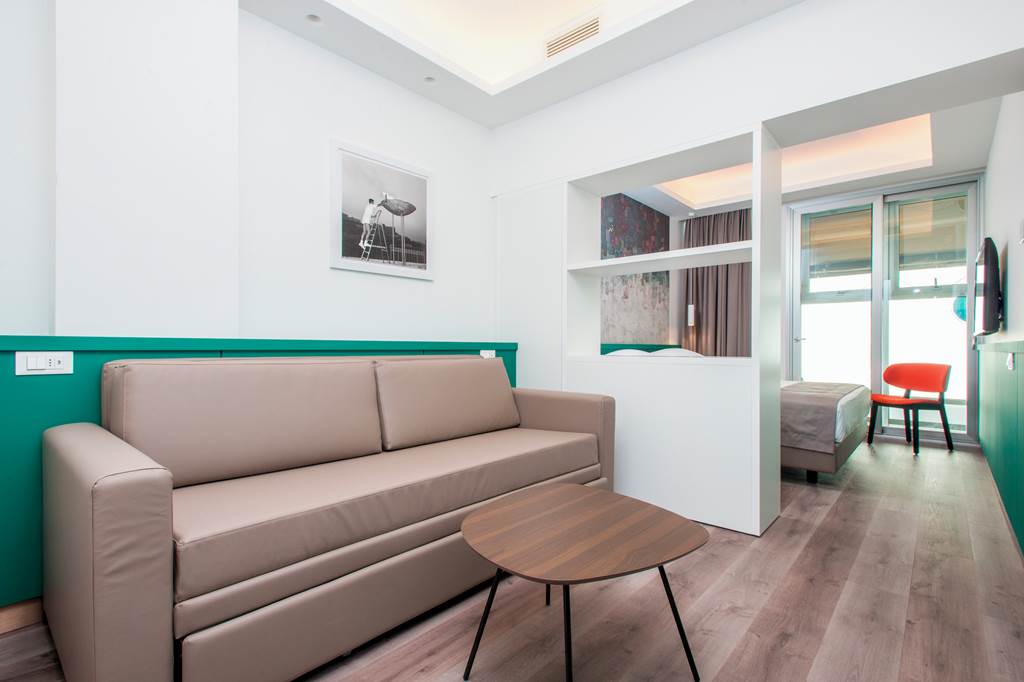 NAP_87802_Smart_Hotel_Naples_Harbour_0724_16.jpg