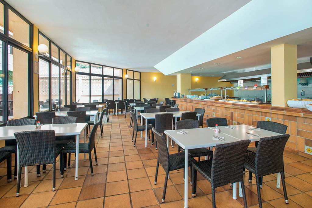 PMI_70660_Club_Cala_Romani_0723_23.jpg
