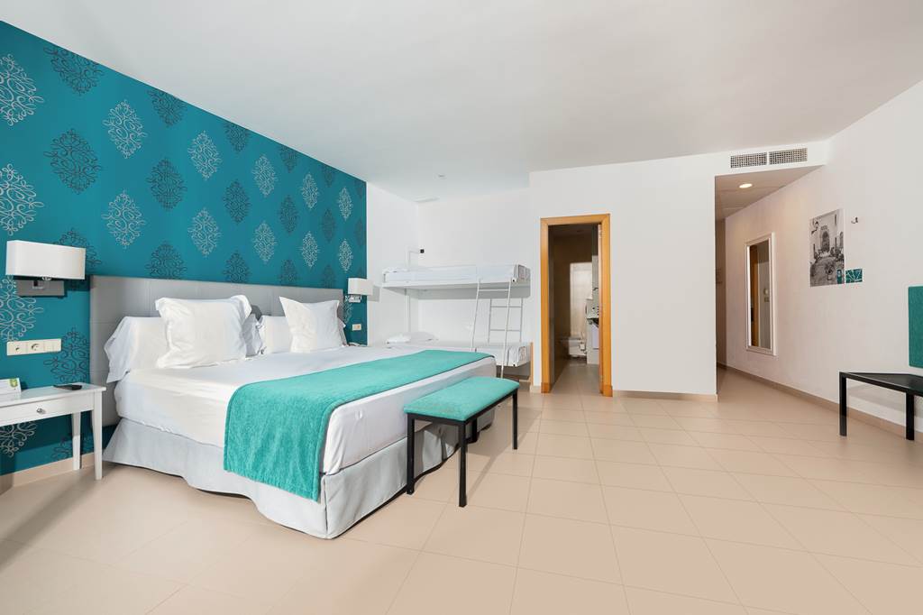 XRY_87713_Hotel_Fuerte_Conil-Resort_0624_02.jpg