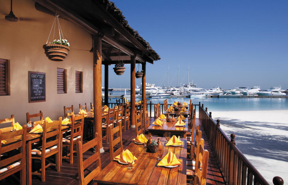 The-Jumeirah-Beach-Hotel-9.jpg