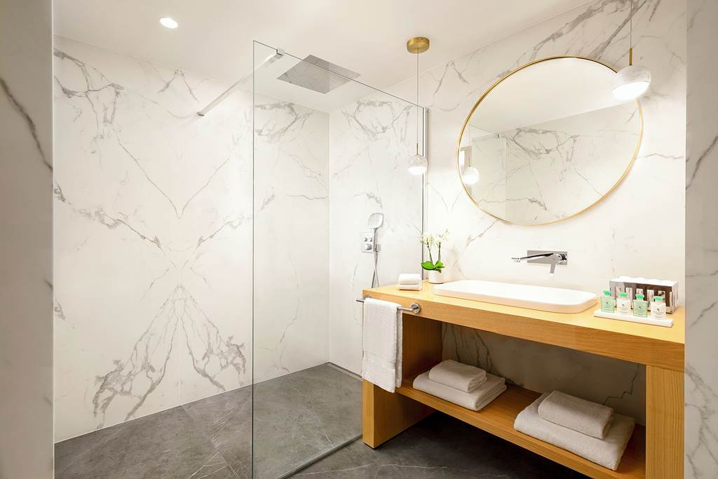 NCE_85352_JW_Marriott_Cannes_0123_20.jpg