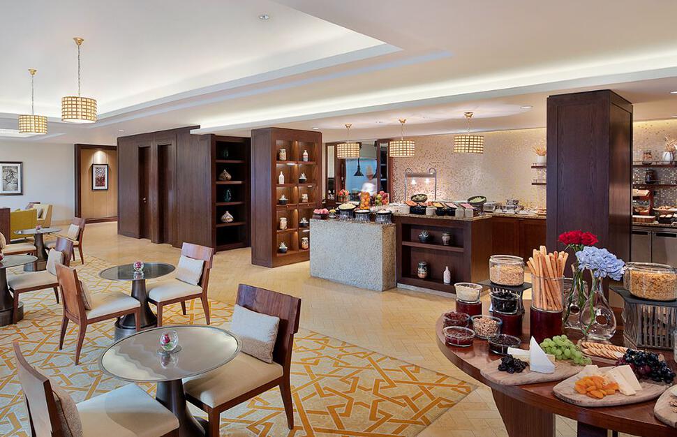 The-Ritz-Carlton-Dubai-22.jpg