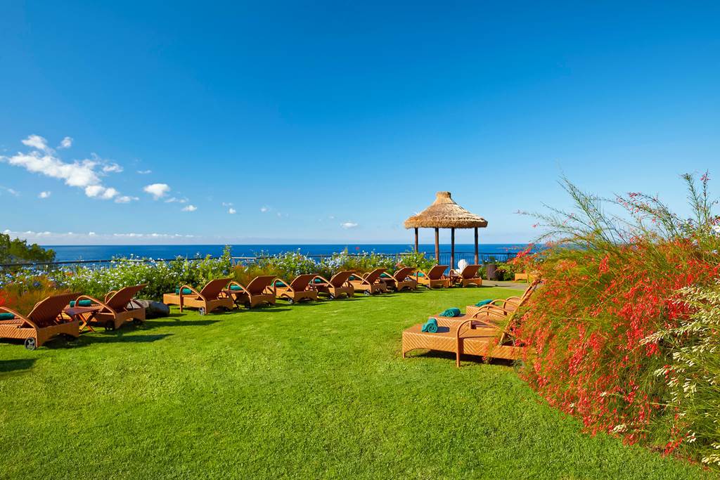 FNC_81027_Suite_Hotel_Eden_Mar_0919_02.jpg