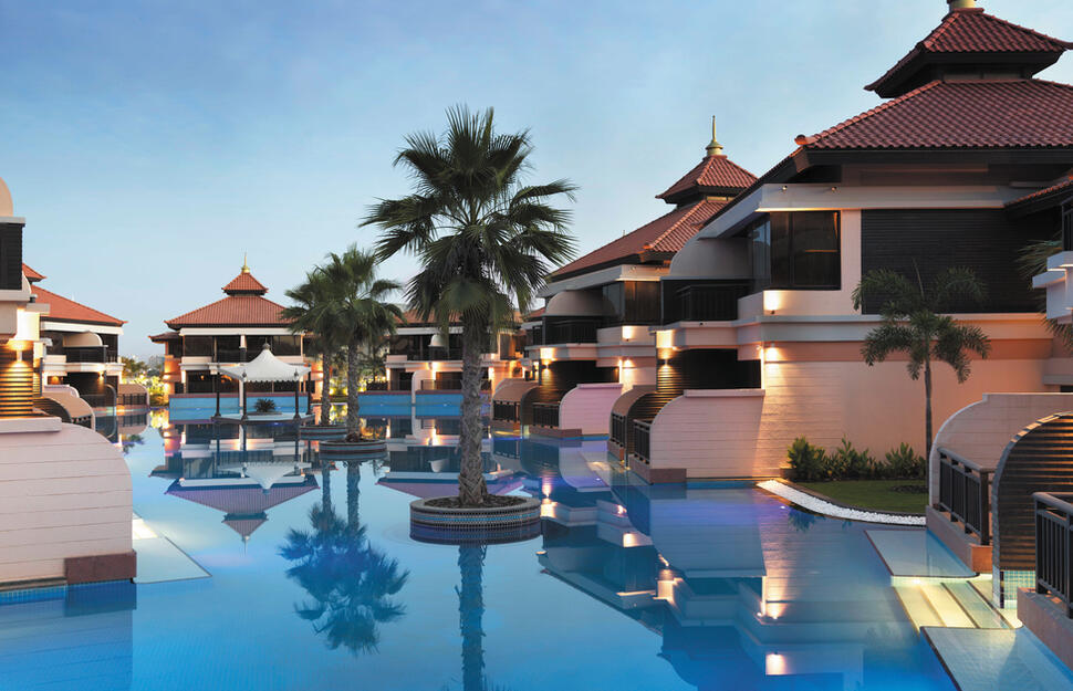 Anantara-The-Palm-Dubai-Resort-3.jpg