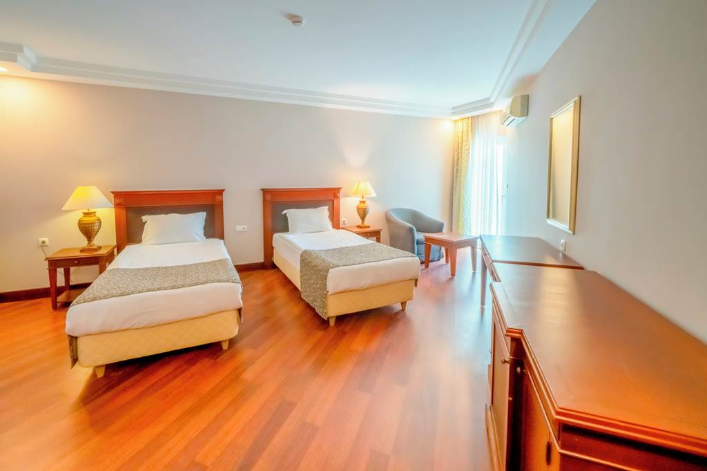 BJV_77035_Bodrum_Holiday_Resort_&_Spa_0724_03.jpg