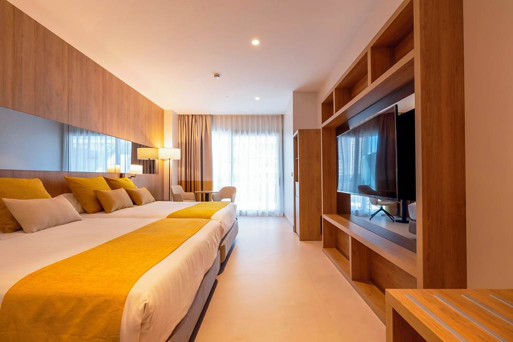 ALC_83454_Hotel_Gold_Arcos_0222_04.jpg