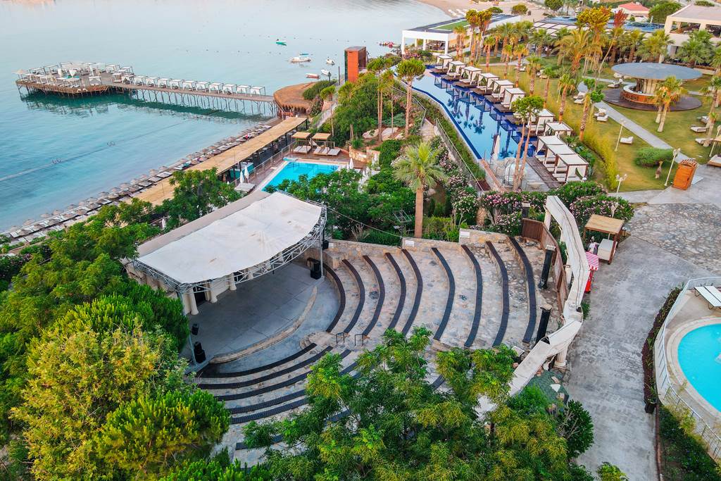 BJV_86711_Laur_Hotel_1223_14.jpg