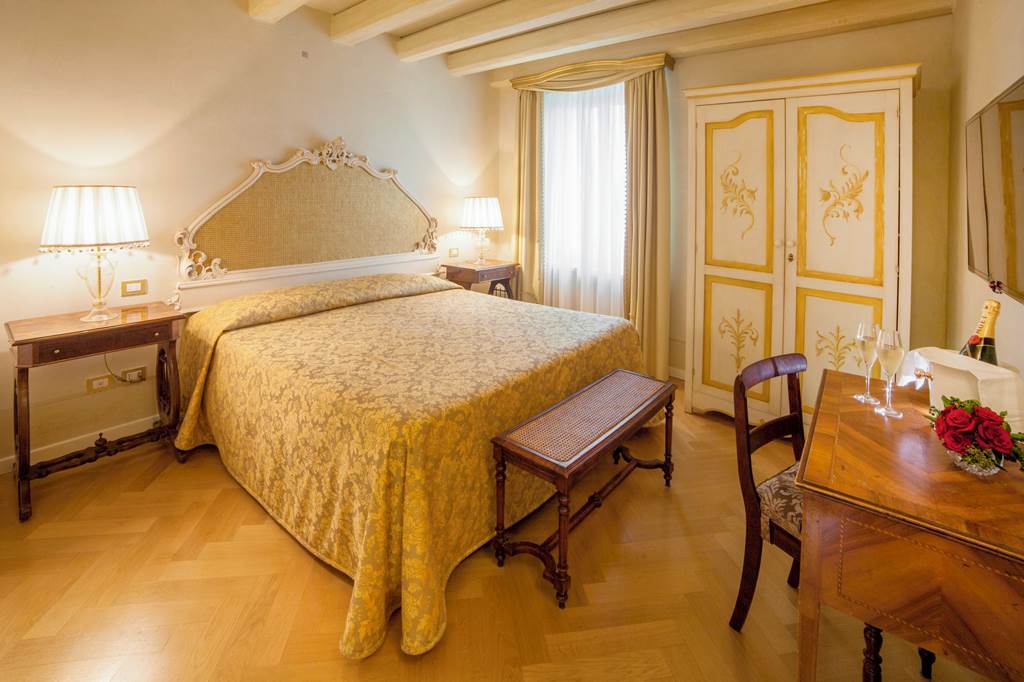 VRN_73717_Relais_Fra_Lorenzo_0221_14.jpg