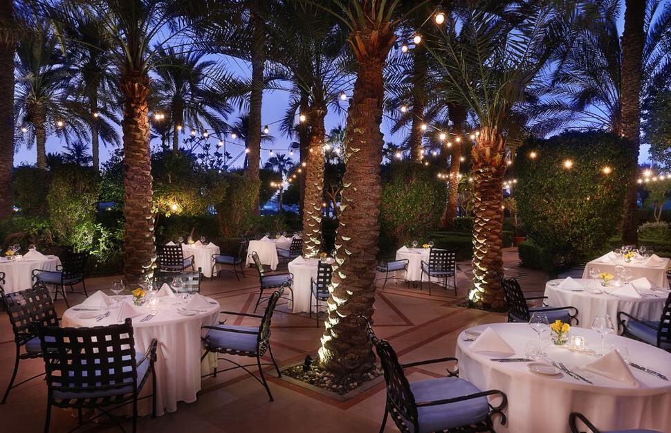 The-Ritz-Carlton-Dubai-33.jpg