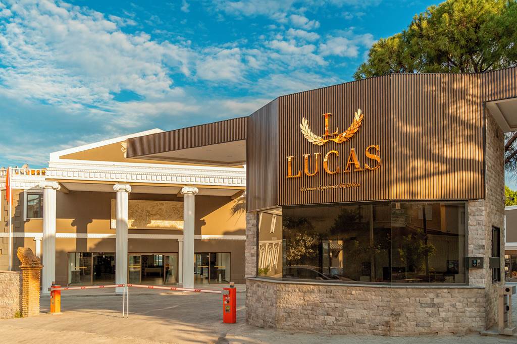 BJV_85995_Lucas_Didim_Resort_0823_01.jpg