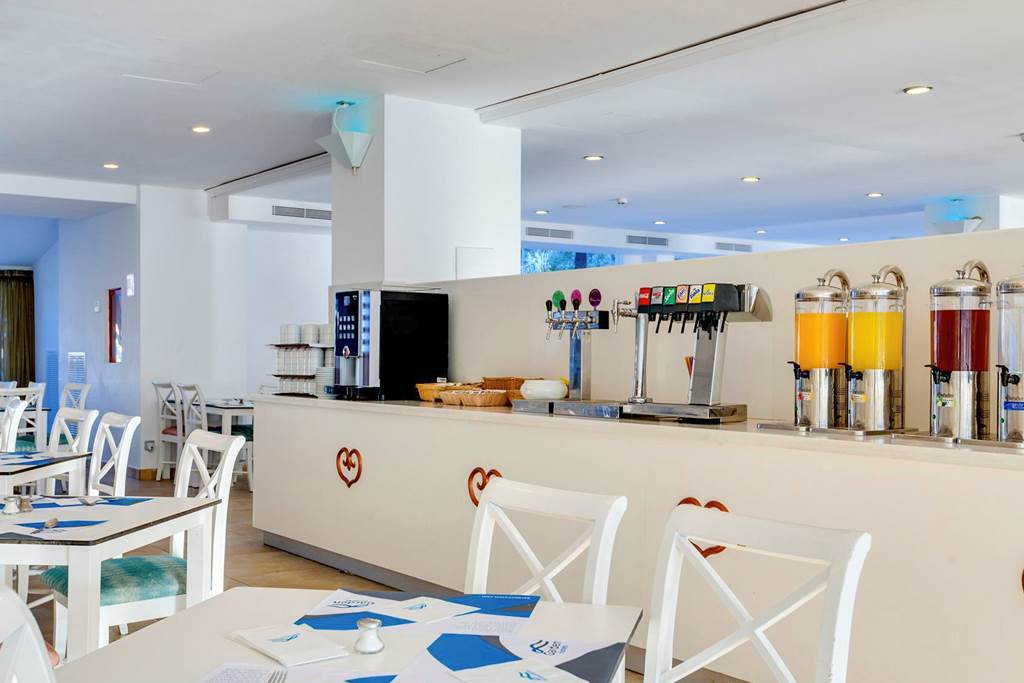 PMI_448_Alcudia_Garden_Aparthotel_0823_08.jpg