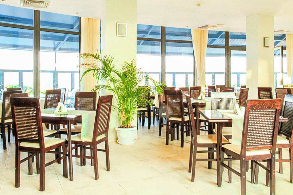 BOJ_81009_Meridian_Hotel_0819_08.jpg