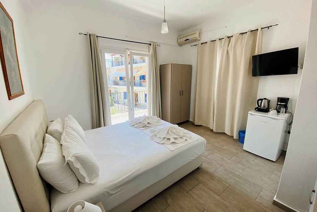 PVK_85538_Central_Hotel_Parga_0723_06.jpg