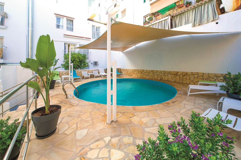 IBZ_74092_Hotel_Playasol_Lei_Ibiza_1118_02.jpg