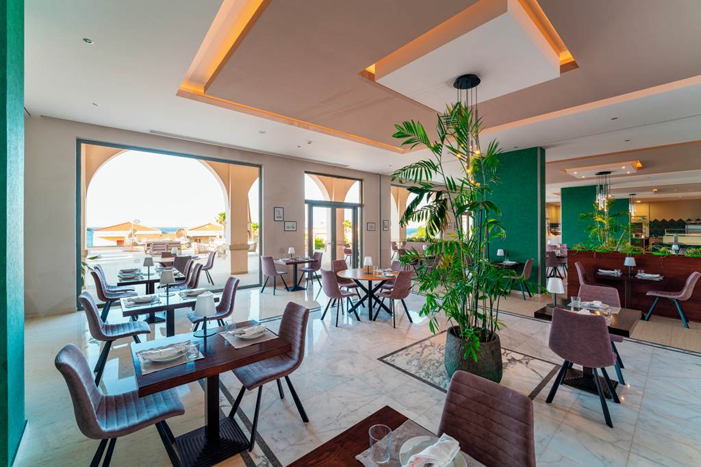 RHO_70433_Kresten_Royal_Euphoria_Resort_1123_27.jpg