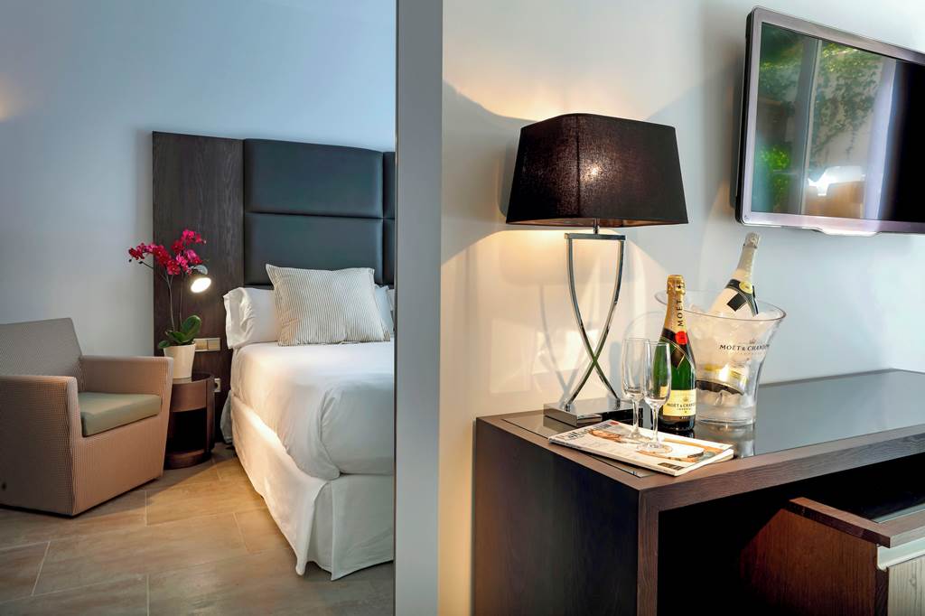 IBZ_74339_Palladium_Hotel_Cala_Llonga_1020_11.jpg
